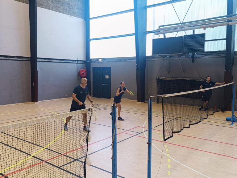 Match de double pendant le tournoi interne de l'EBPD26 à Pierrelatte